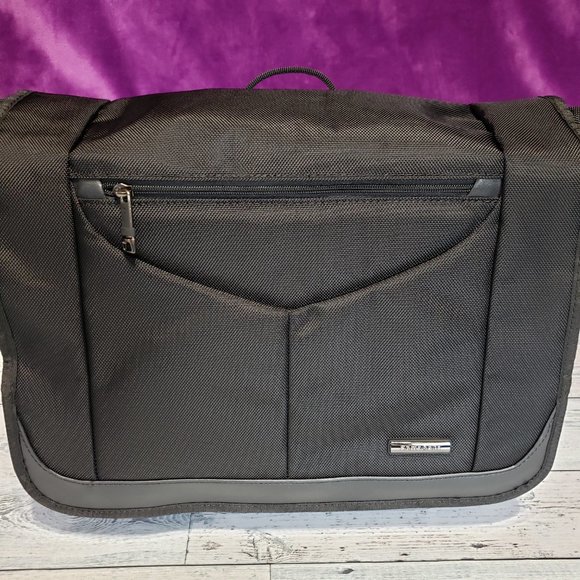 NWT Samsonite Perfect Fit Laptop Computer Messenger Travel Bag Black - Picture 1 of 16